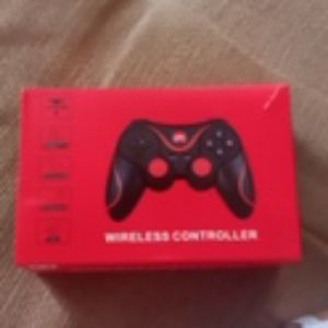 Wireless Gaming Controller (gamepad)